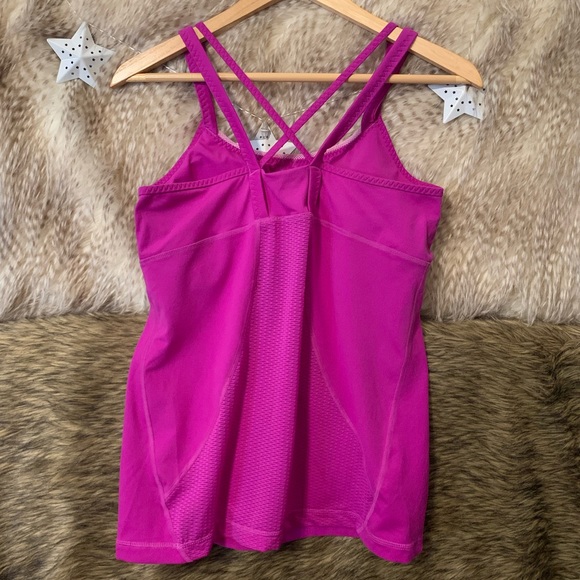 Adidas Sports Bra Tank Top - Picture 2 of 3